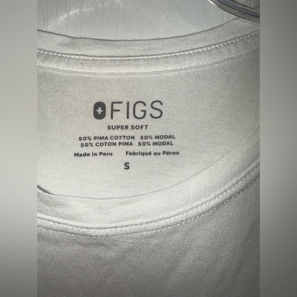 Figs Like New White Nurse Supersoft Shortsleeve Underscrub Top - Picture 5 of 8